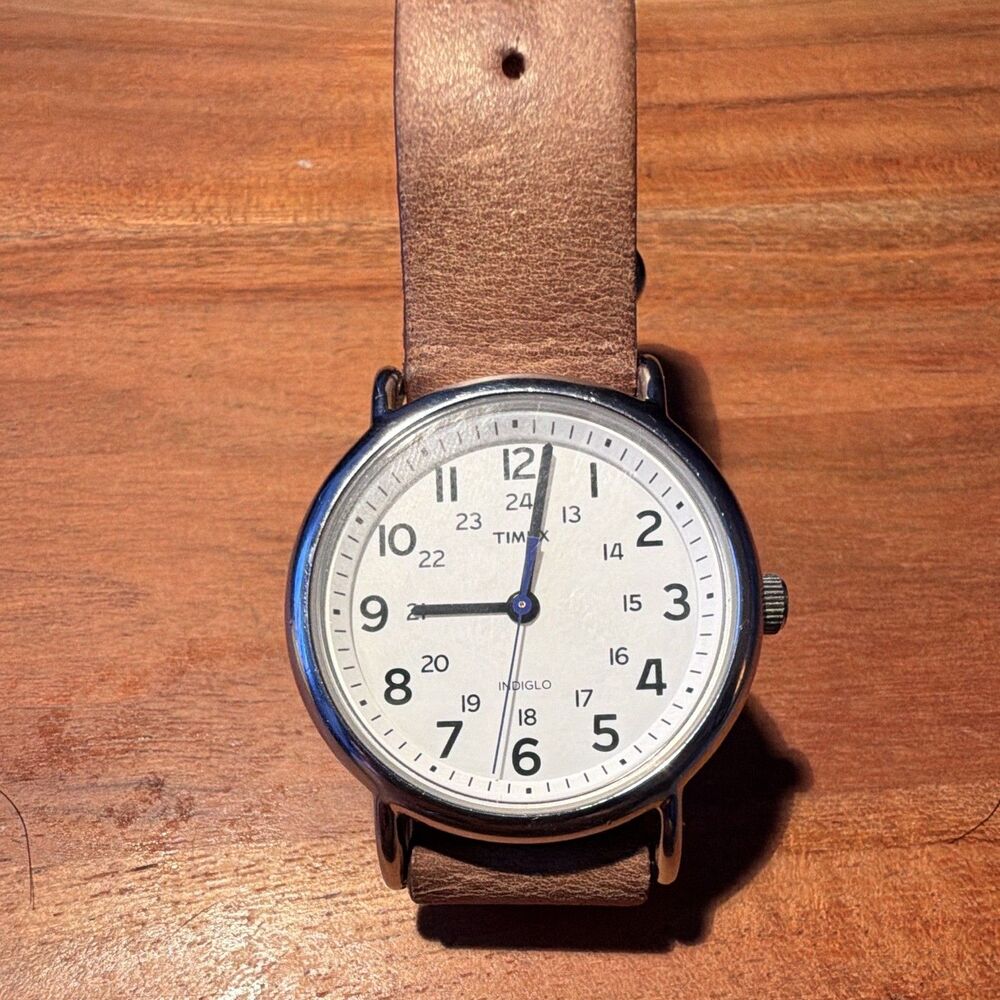 Timex Indiglo Quartz Analog Watch White Dial Brown Leather Strap 40mm WR30m
